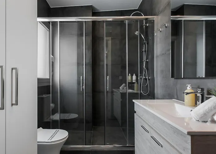 Wyz Attiki Aparthotel