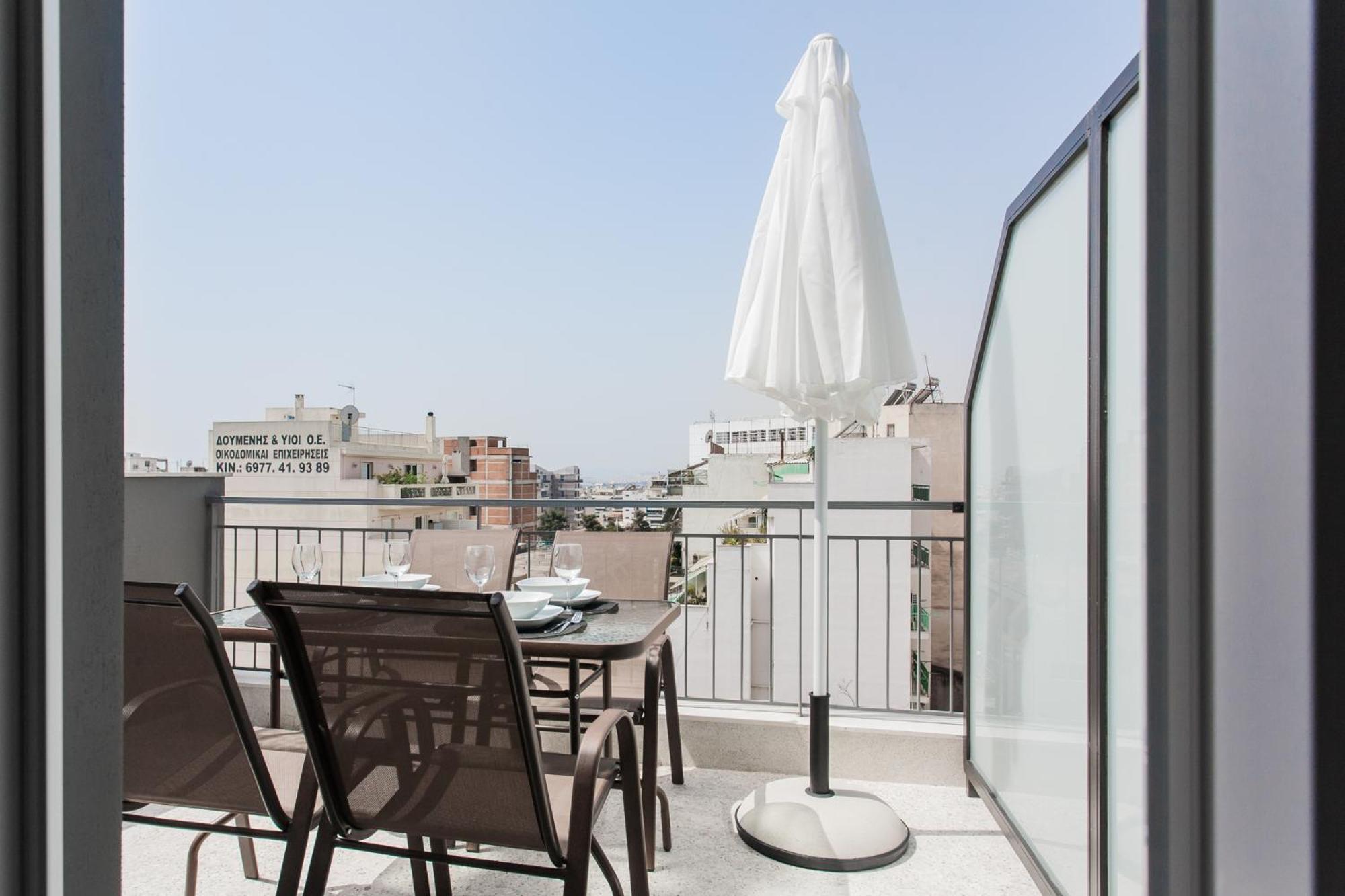 Wyz Attiki Aparthotel *