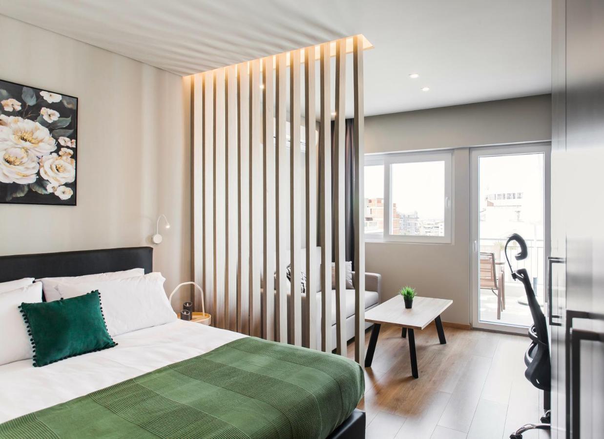 Wyz Attiki Apartahotel